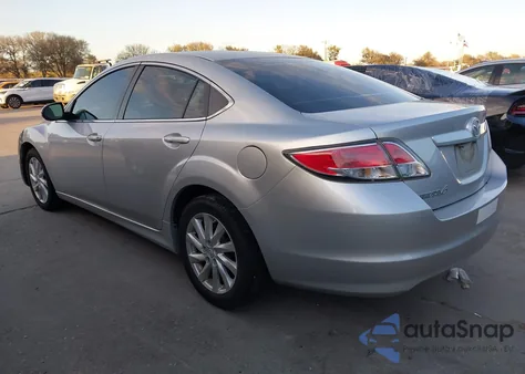 2011 Mazda Mazda6 I Touring z USA, uszkodzony, nr VIN 1YVHZ8CH8B5M21196